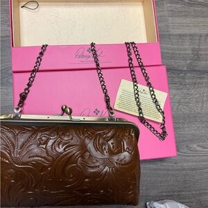 Patricia Nash Tooled Brown kiss-lock Clutch/Purse NWT